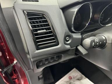 MITSUBISHI RVR 2024 - Thumbnail 13