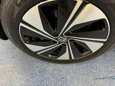VOLKSWAGEN TAOS 2023 - Thumbnail 3