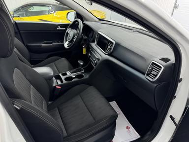 KIA SPORTAGE 2022 - Thumbnail 7