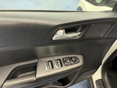 KIA SPORTAGE 2022 - Thumbnail 12
