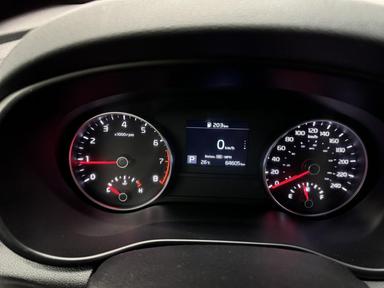 KIA SPORTAGE 2022 - Thumbnail 17